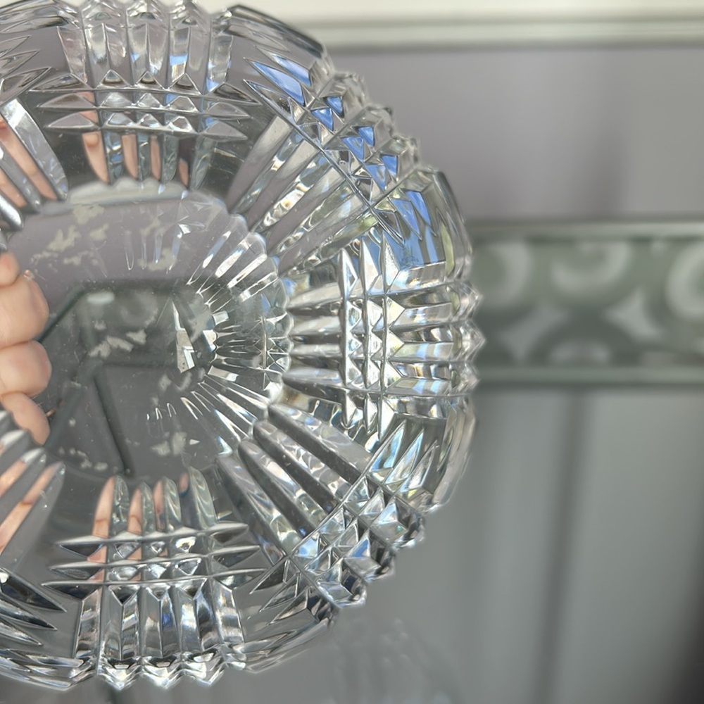 Vintage MCM Astral cut crystal small bowl full lead hand made crystal Korea - Picture 8 of 11